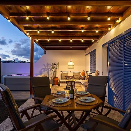 Vila Pilak Playa Blanca (Lanzarote)